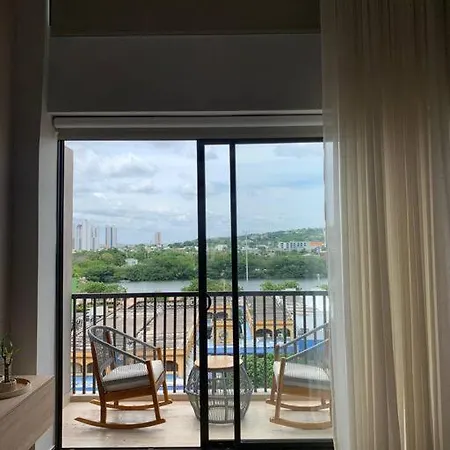 Beautiful! Brand New Old Town Apartamento Cartagena
