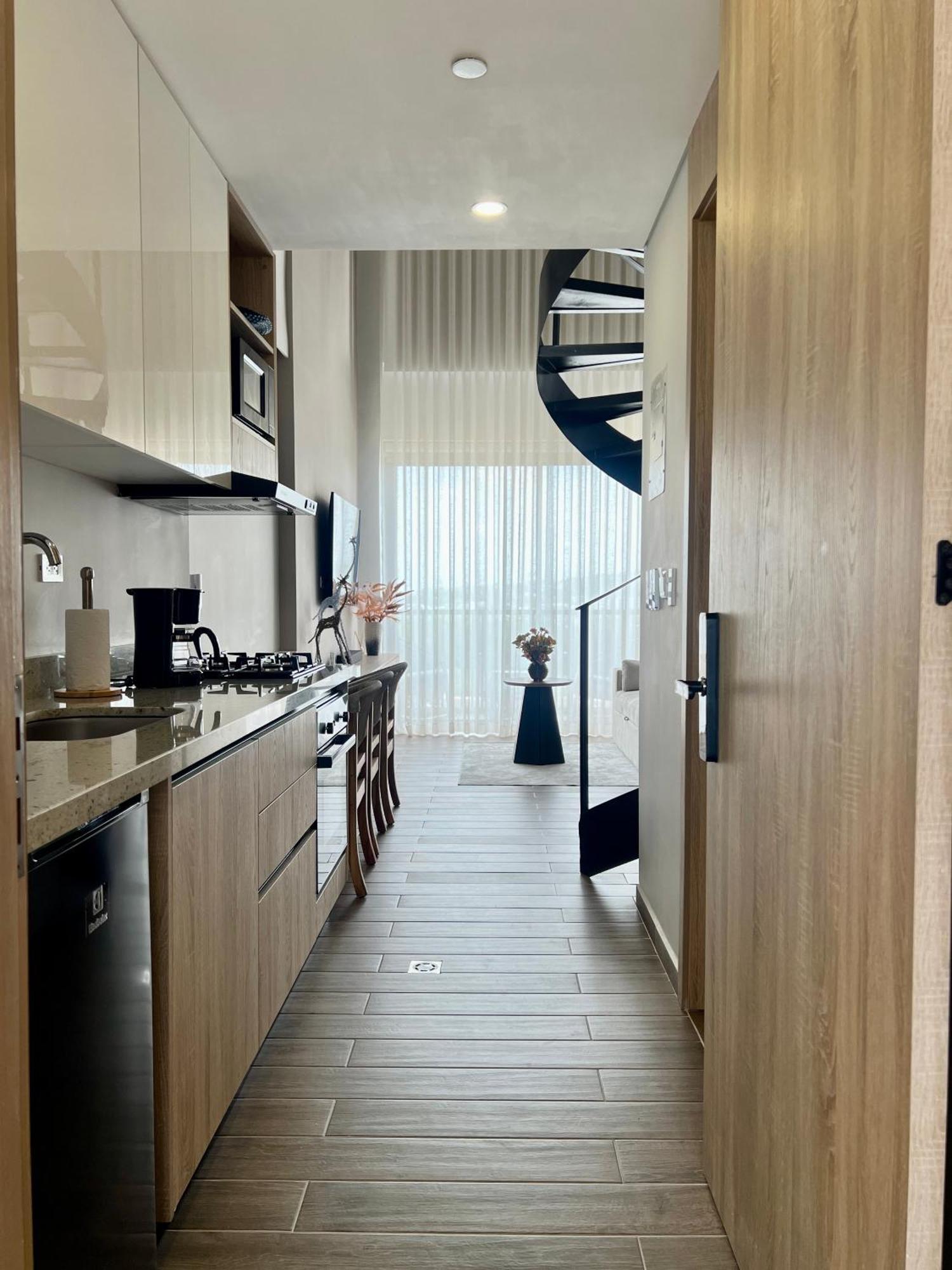 Apartamento Beautiful! Brand New Old Town