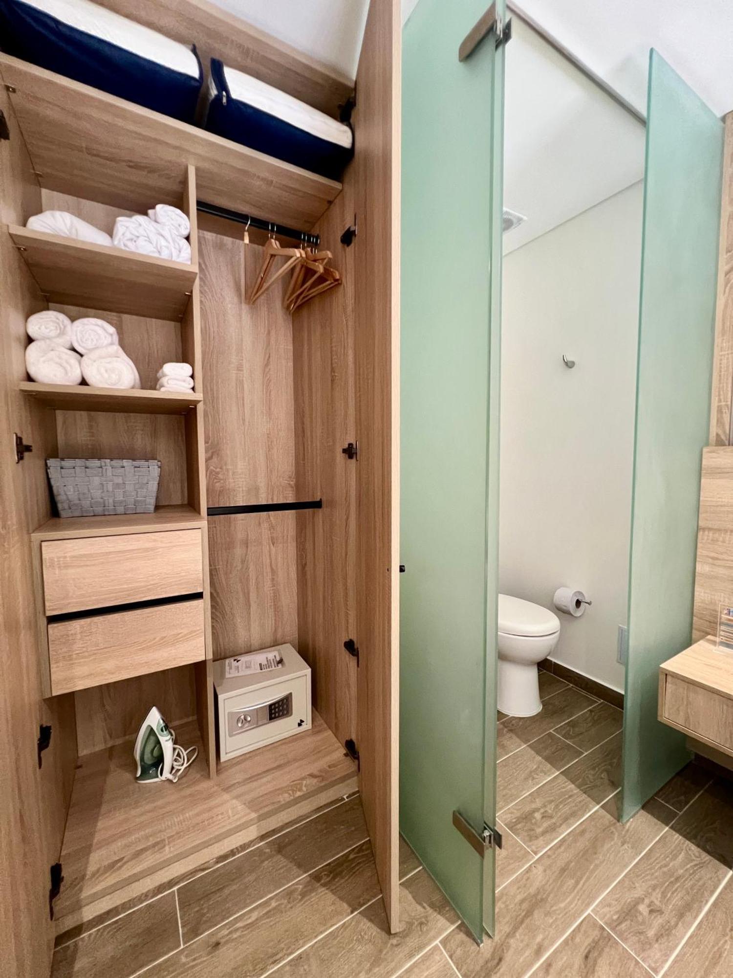 Beautiful! Brand New Old Town